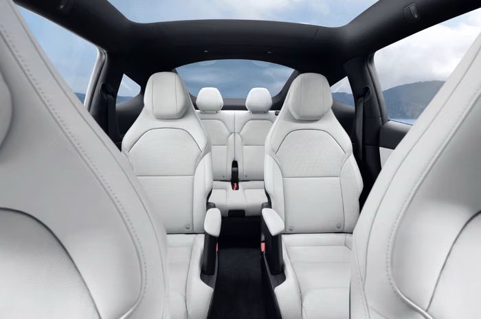compressed 20250819111600 Tesla Model Y L white upholstery.png.jpeg compressed